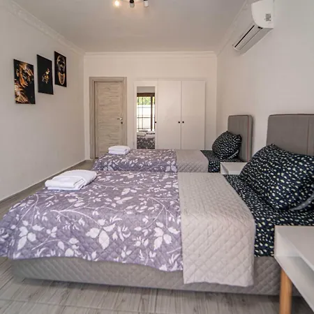 Portakal Cicegi 1 * Fethiye